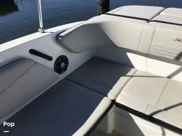 Sea Ray 210 SPX