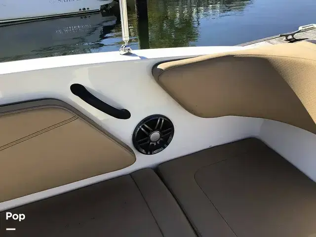 Sea Ray 210 SPX