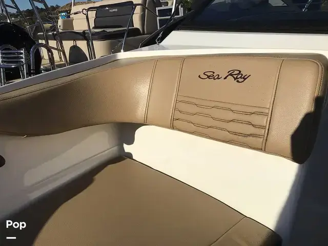 Sea Ray 210 SPX