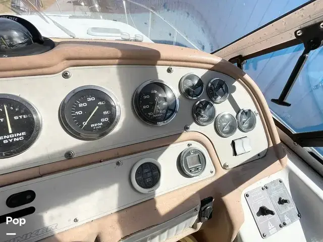 Rinker Fiesta Vee 280