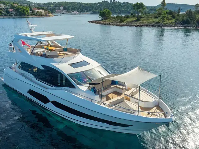 Sunseeker 76 Yacht