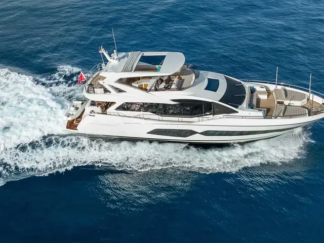 Sunseeker 76 Yacht