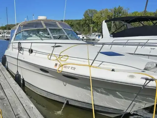 Sea Ray Sundancer 330