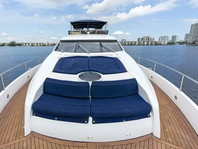 Sunseeker 75 Yacht