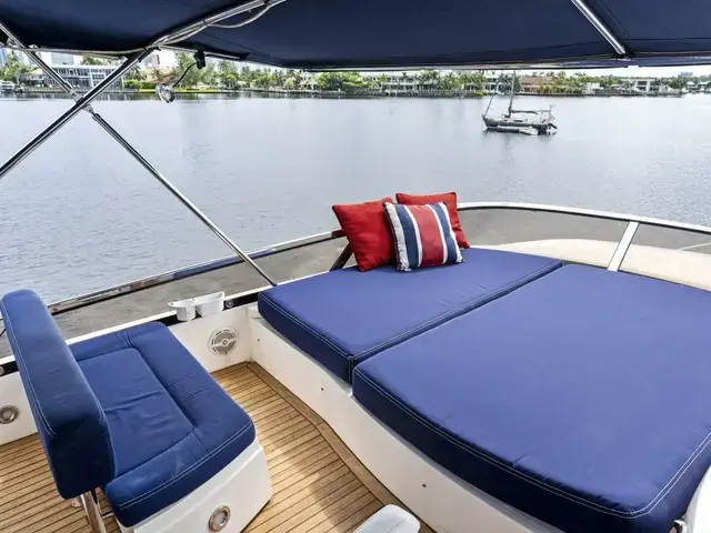 Sunseeker 75 Yacht