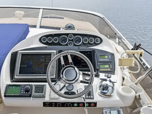 Sunseeker 75 Yacht