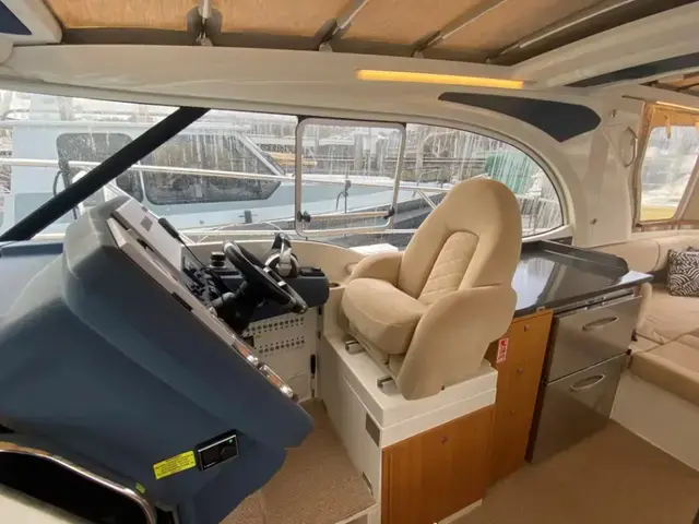 Marex Cabriolet Cruiser 360