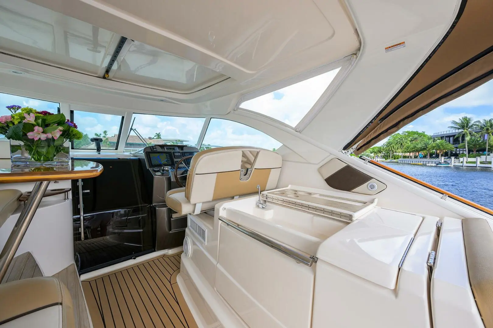 2013 Tiara 3600 coronet