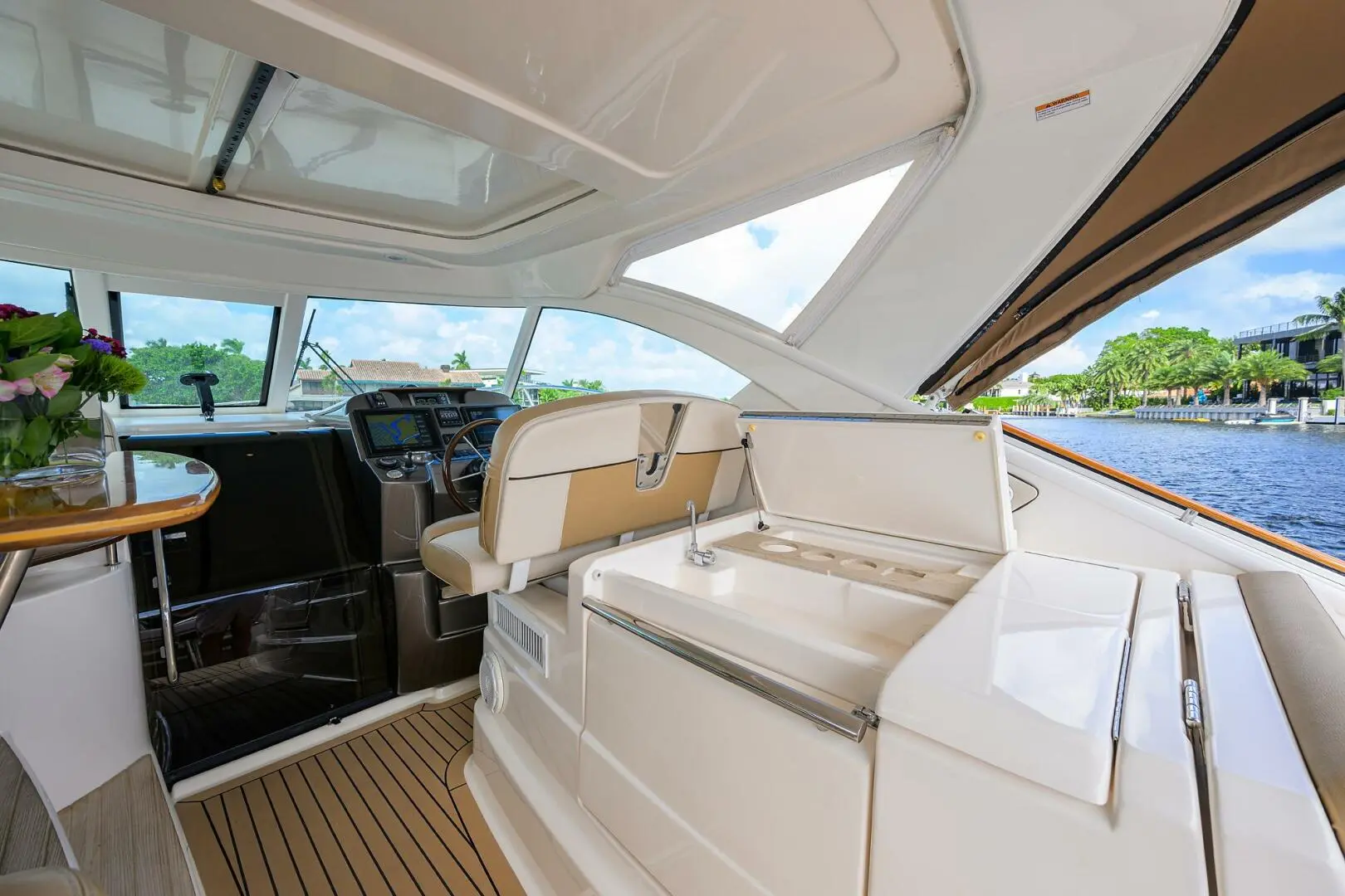 2013 Tiara 3600 coronet