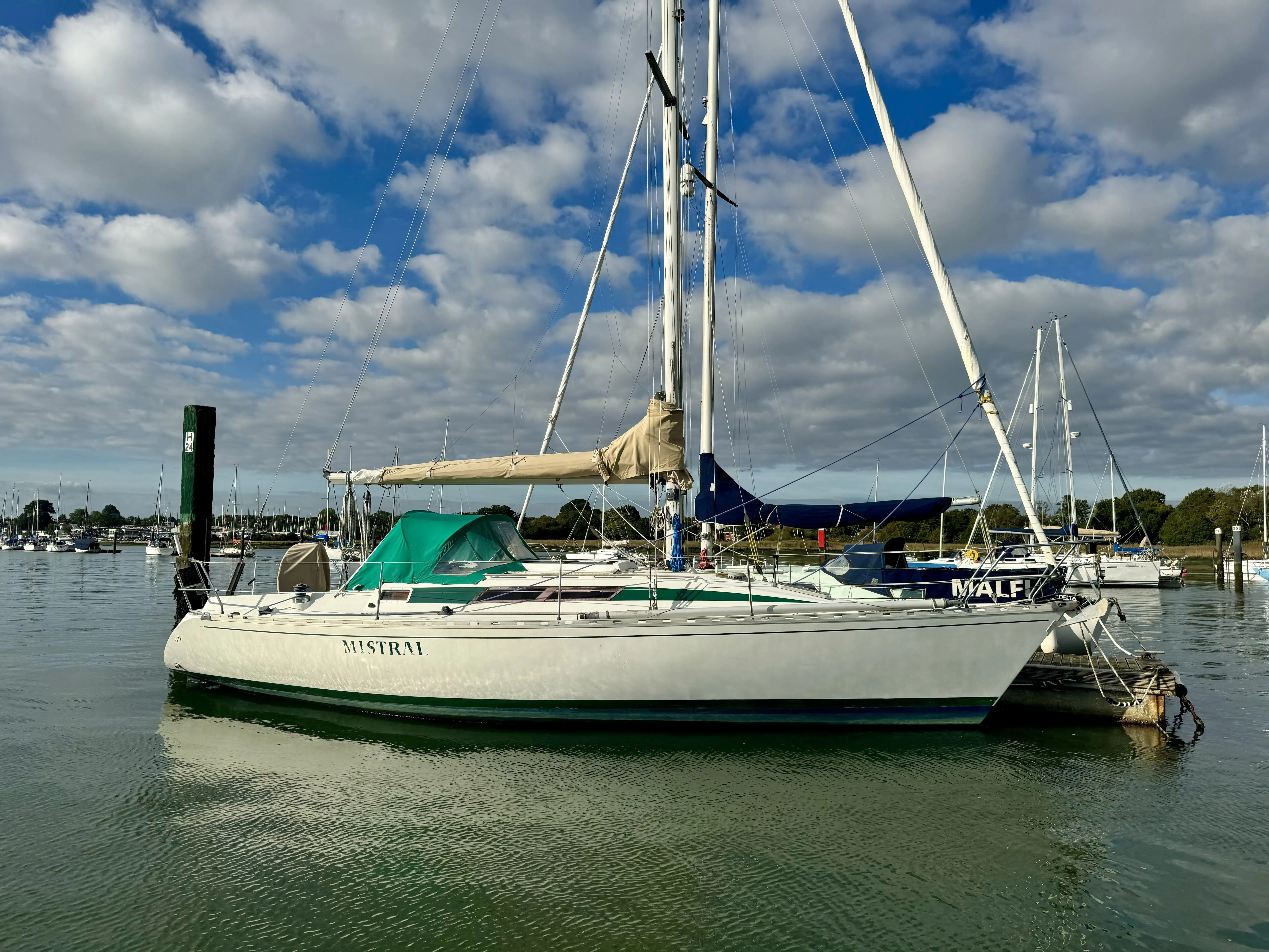 1984 Beneteau first 345