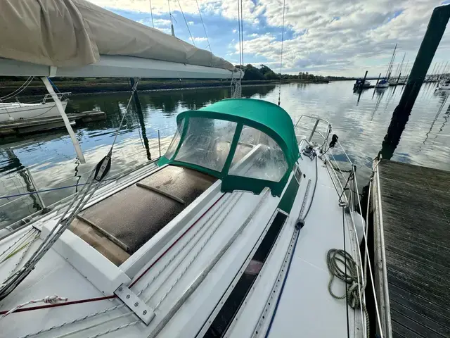 Beneteau First 345