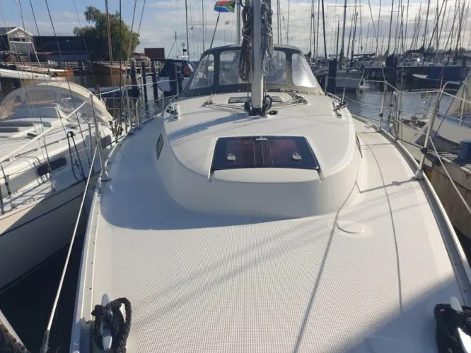 2010 Bavaria 32 cruiser