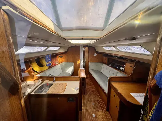 Beneteau First 345