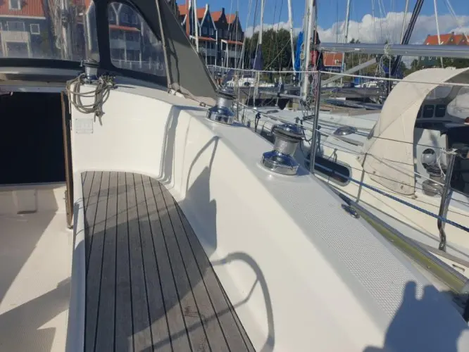 2010 Bavaria 32 cruiser