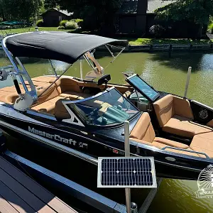 2017 Mastercraft XT 20