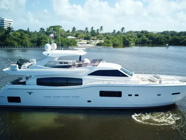 Ferretti Yachts 840 Altura