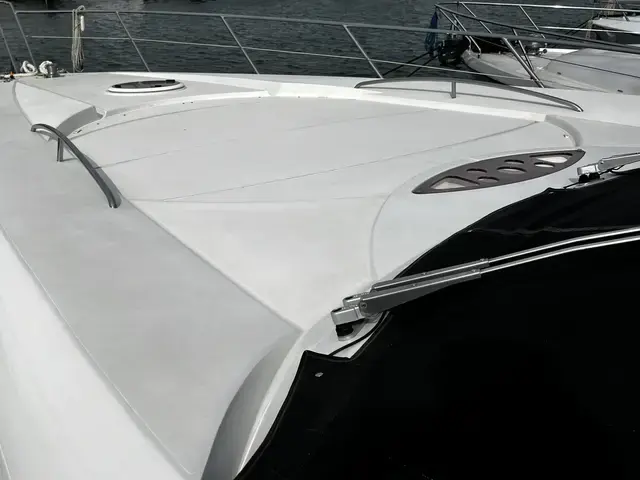 Sunseeker Predator 72