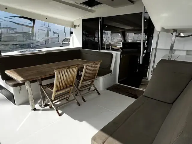 Fountaine Pajot Lucia 40