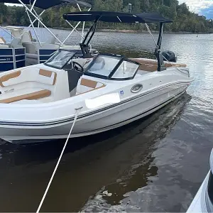 2022 Bayliner Vr6 Ob