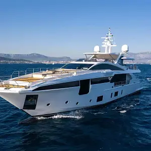 2019 Azimut Grande 35 Metri