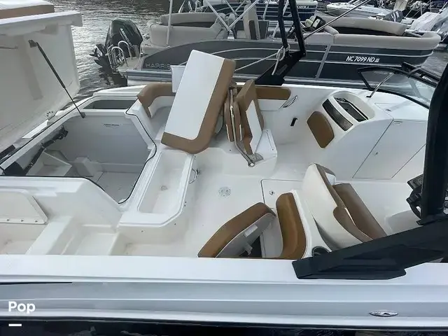 Bayliner VR6 OB