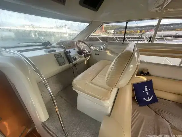 Sealine 360 Statesman