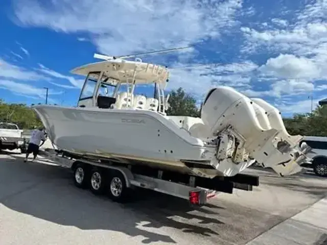 Cobia Boats 344 Center Console