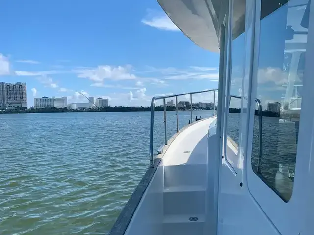 Beneteau Swift Trawler 42