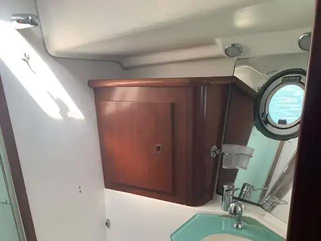 Beneteau Swift Trawler 42