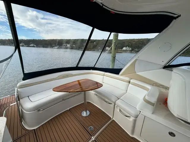 Sea Ray Sundancer 350