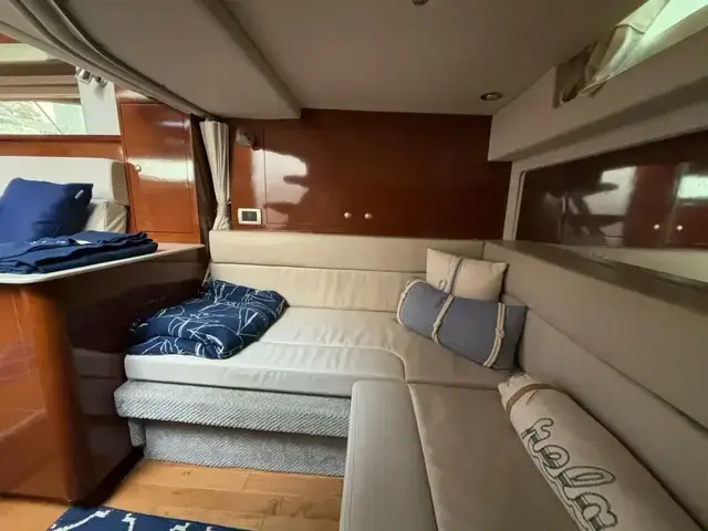 Sea Ray Sundancer 350