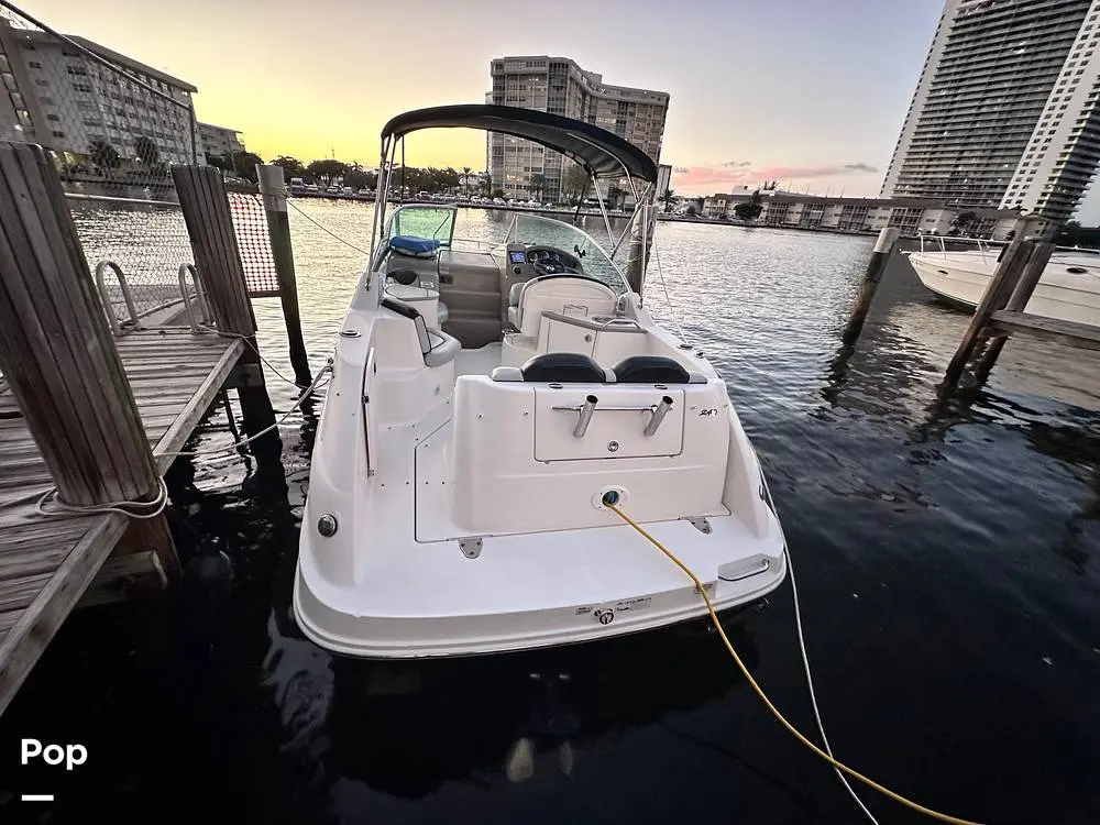 2007 Sea Ray sundancer 240