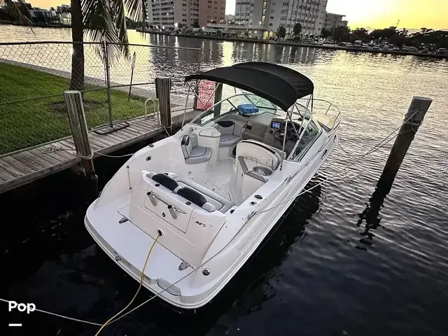 Sea Ray Sundancer 240