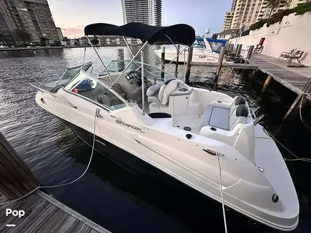 Sea Ray Sundancer 240