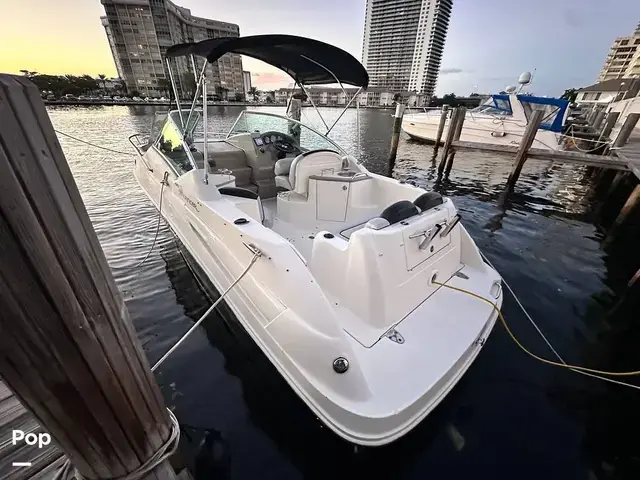 Sea Ray Sundancer 240