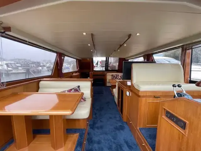 President 615 Sun Deck