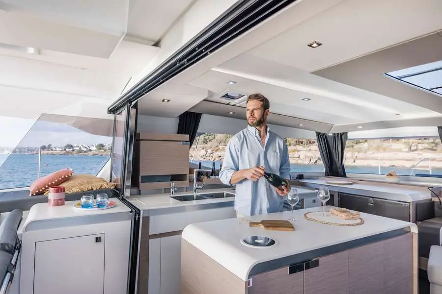 2025 Fountaine Pajot aura 51