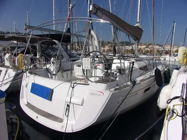 2015 Jeanneau sun odyssey 469