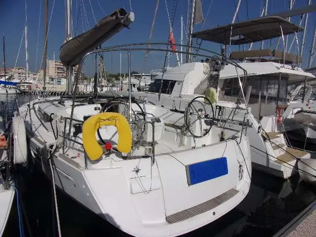 2015 Jeanneau sun odyssey 469