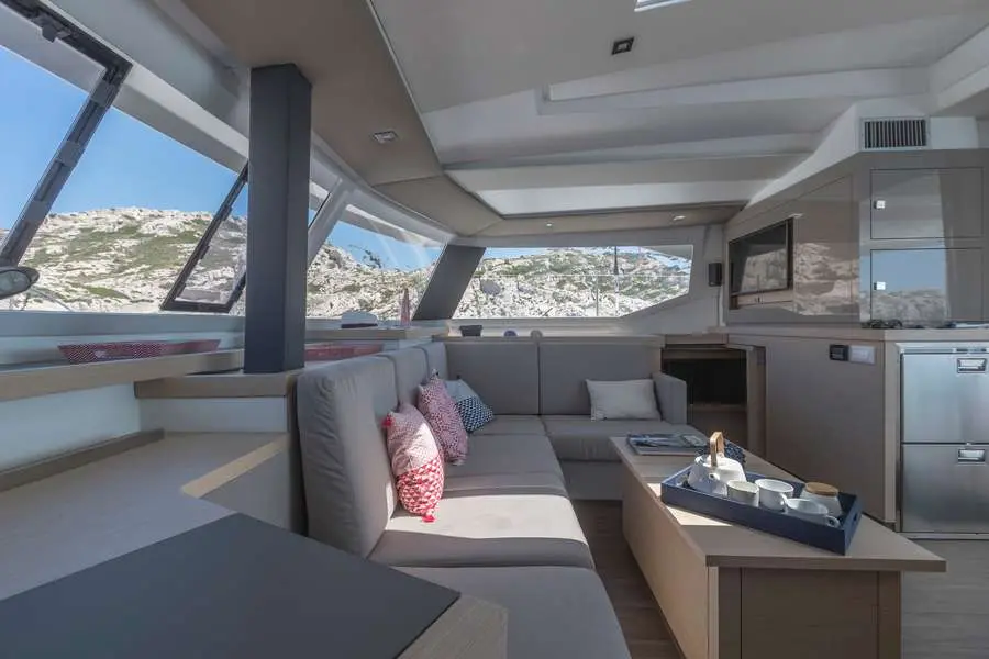 2025 Fountaine Pajot astrea 42