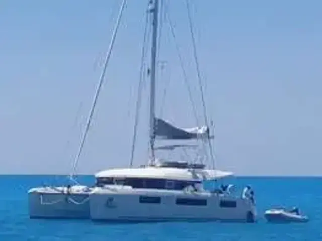 Lagoon 50