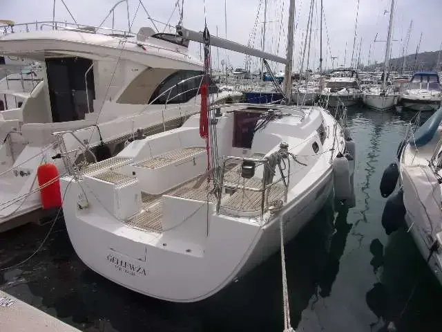 Hanse 320