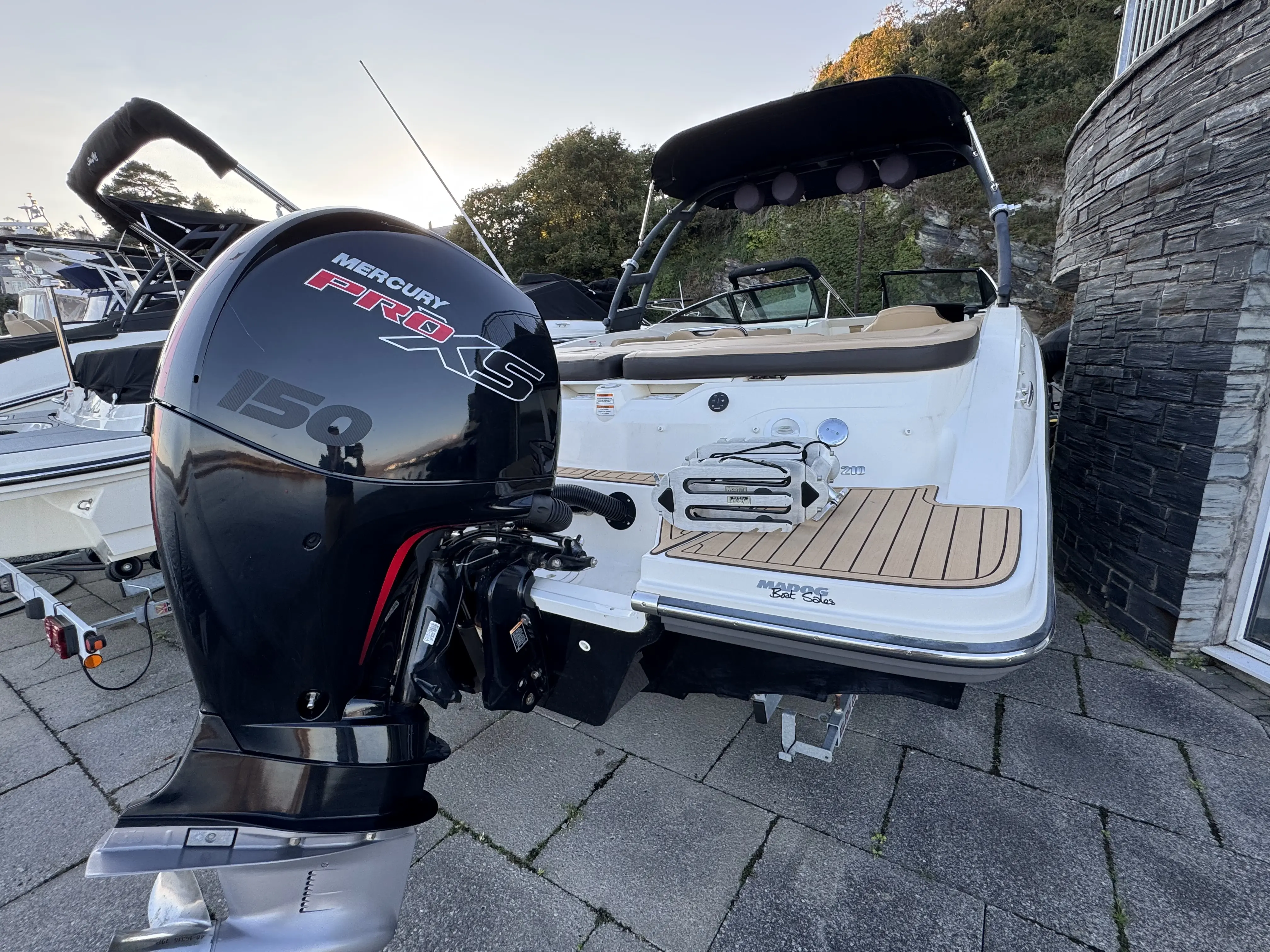 2021 Sea Ray 210 spx ob