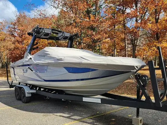 Centurion Boats Ri245