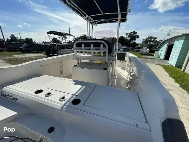 Bayliner T22CC