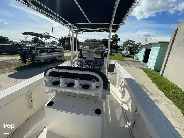 Bayliner T22CC