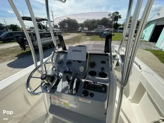 Bayliner T22CC