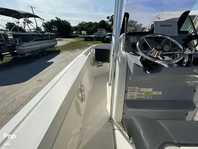 Bayliner T22CC