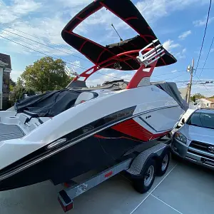 2018 Yamaha 242x