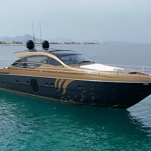 2009 Pershing 64